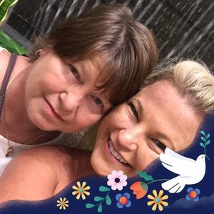 Meet your Posher, Debbie